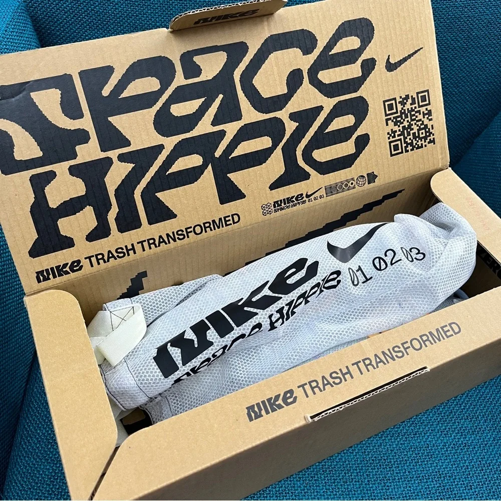 Men’s Nike Space Hippie 03 sneakers in the "Grey Volt" Size 9.5 - Picture 9 of 10